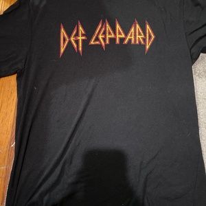 Def leopard t shirt